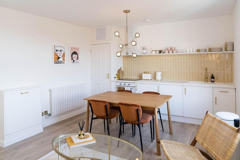 Boutique Central Margate Apt. - Edge Of Old Town! Extérieur photo