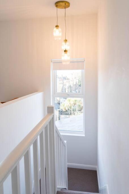 Boutique Central Margate Apt. - Edge Of Old Town! Extérieur photo